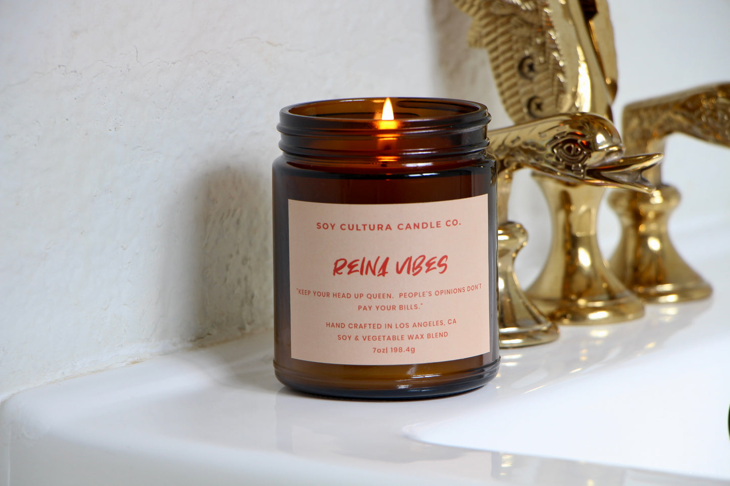 Reina Vibes 7oz candle