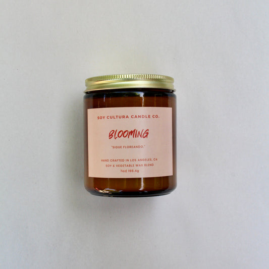 Blooming 7oz candle